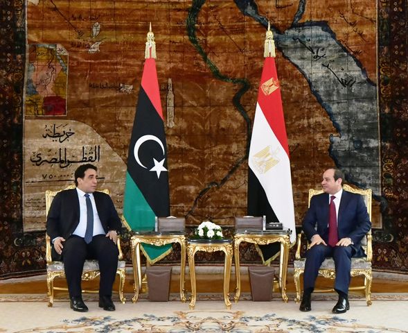 السيسي والمنفي