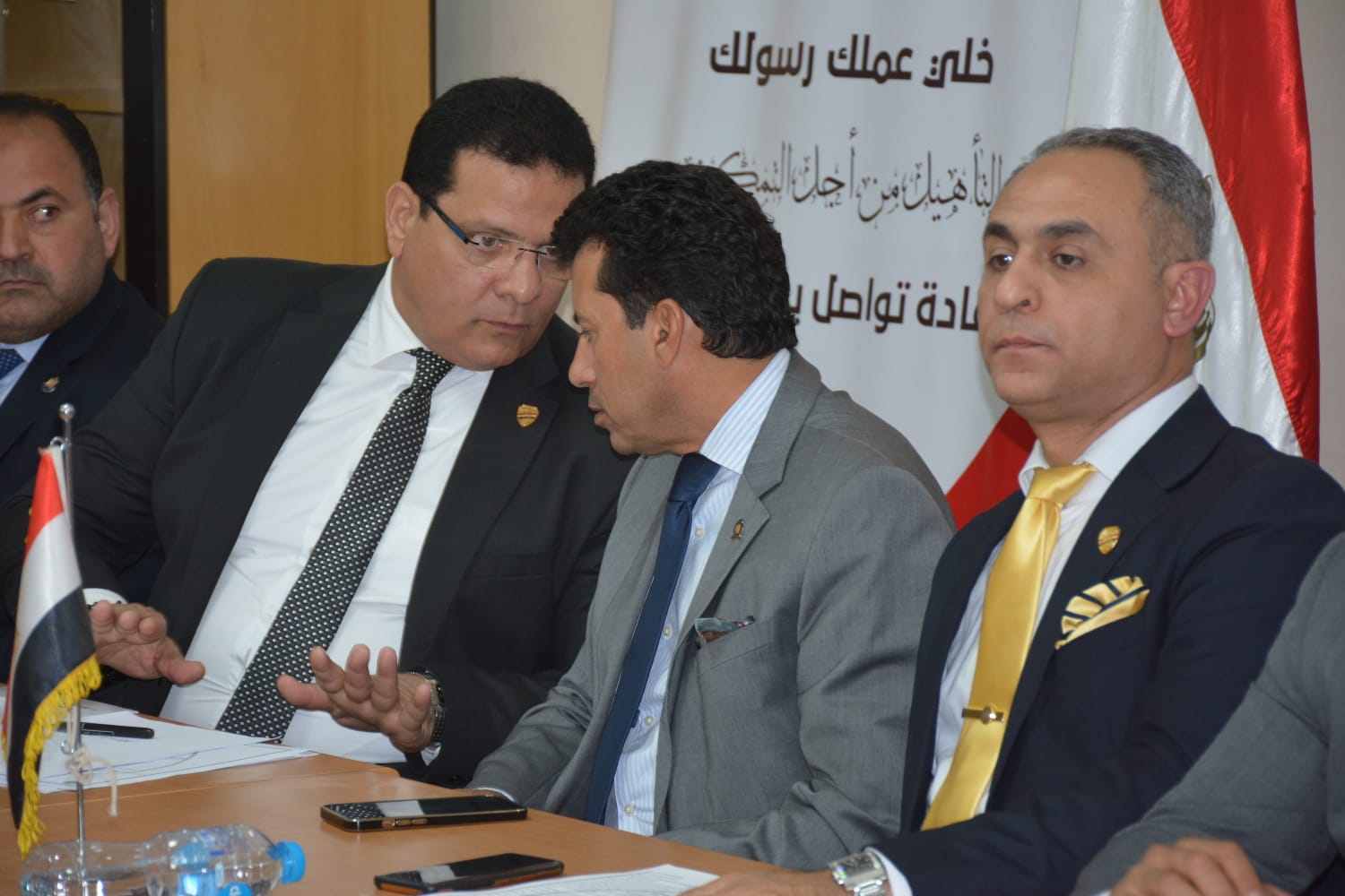 وزير الشباب الحوار الوطني