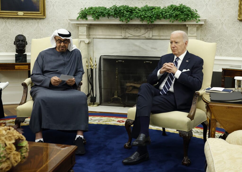 الإمارات بايدن يستقبل بن زايد 