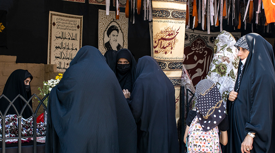 قانون الحجاب في إيران