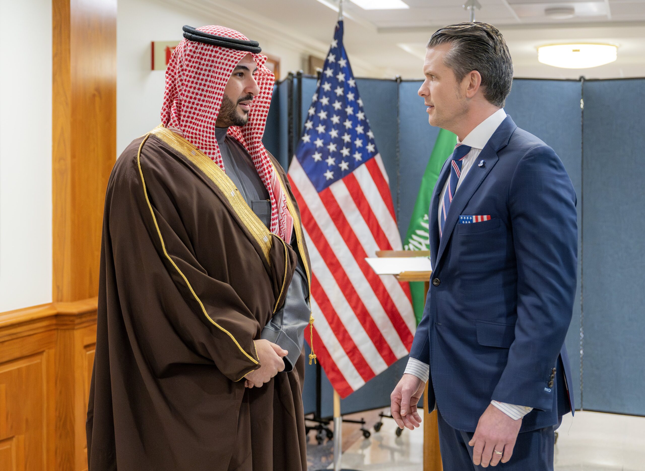 السعودية وزير الدفاع الأمريكي