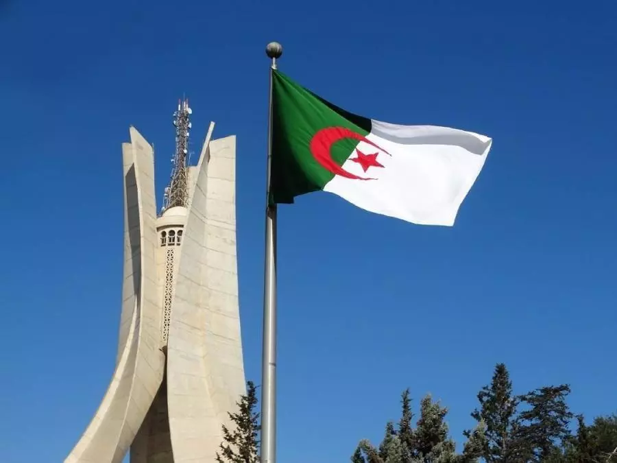 سباق استراتيجي شمال أفريقيا